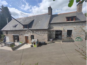 propriete à la vente -   35460  SAINT ETIENNE EN COGLES, surface 109 m2 vente propriete - UBI461562167